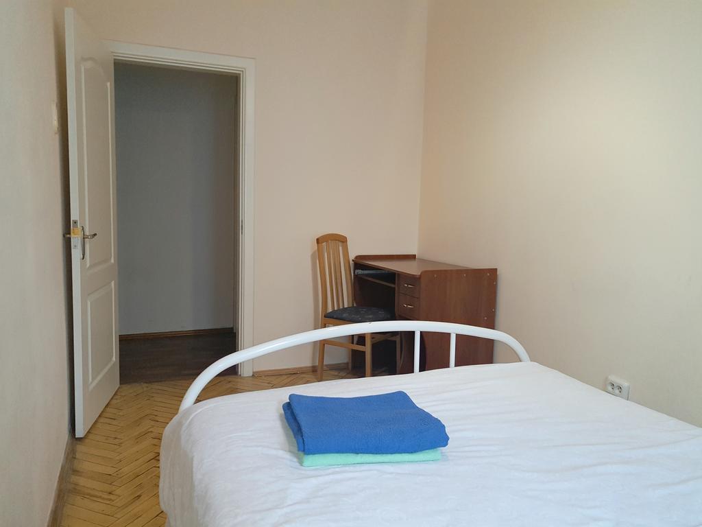 Apartment Gospitalna Street 2 Kiev Exterior photo